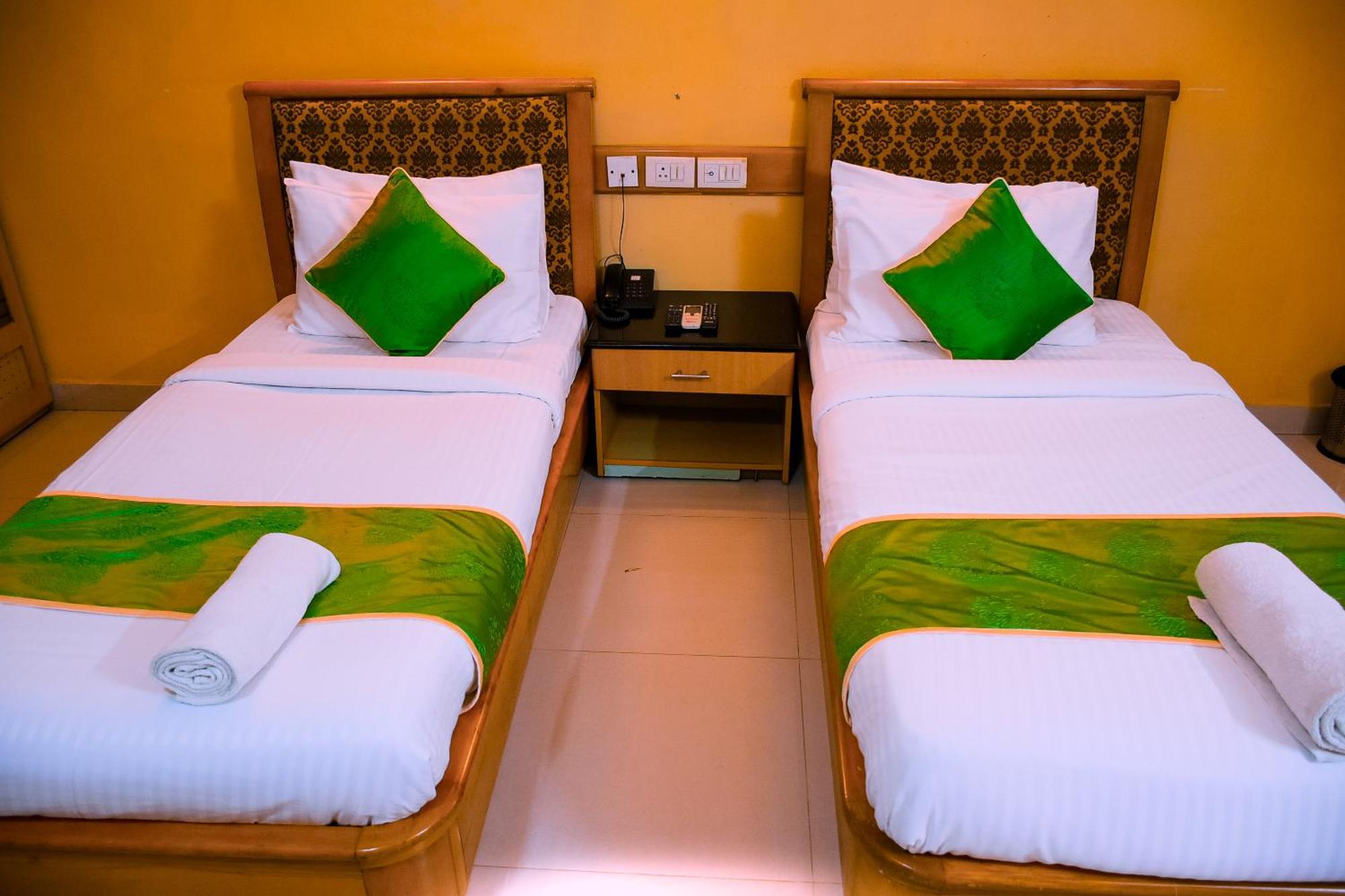 Naksha Tree Hotels - Mogappair Chennai Exterior foto