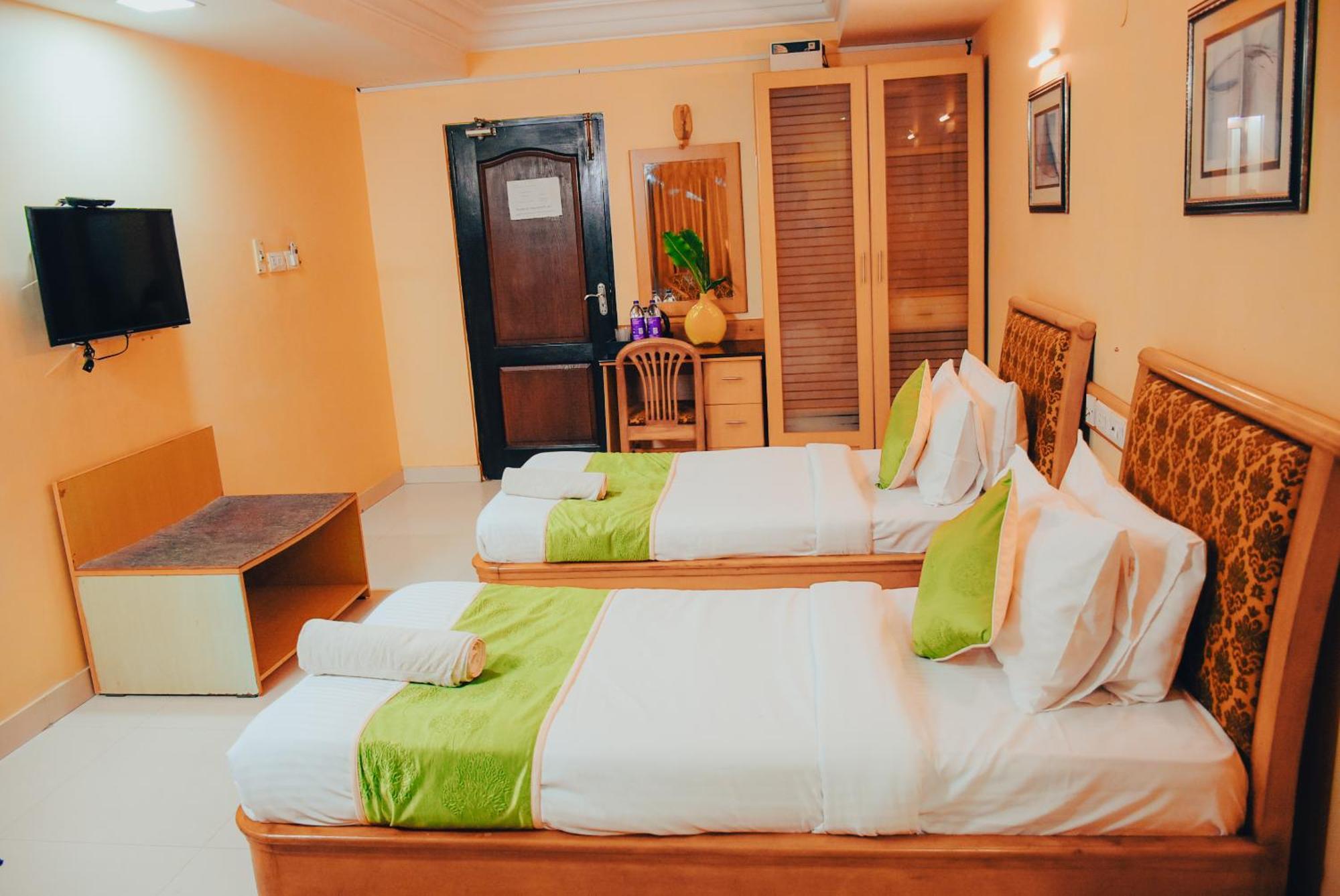 Naksha Tree Hotels - Mogappair Chennai Exterior foto