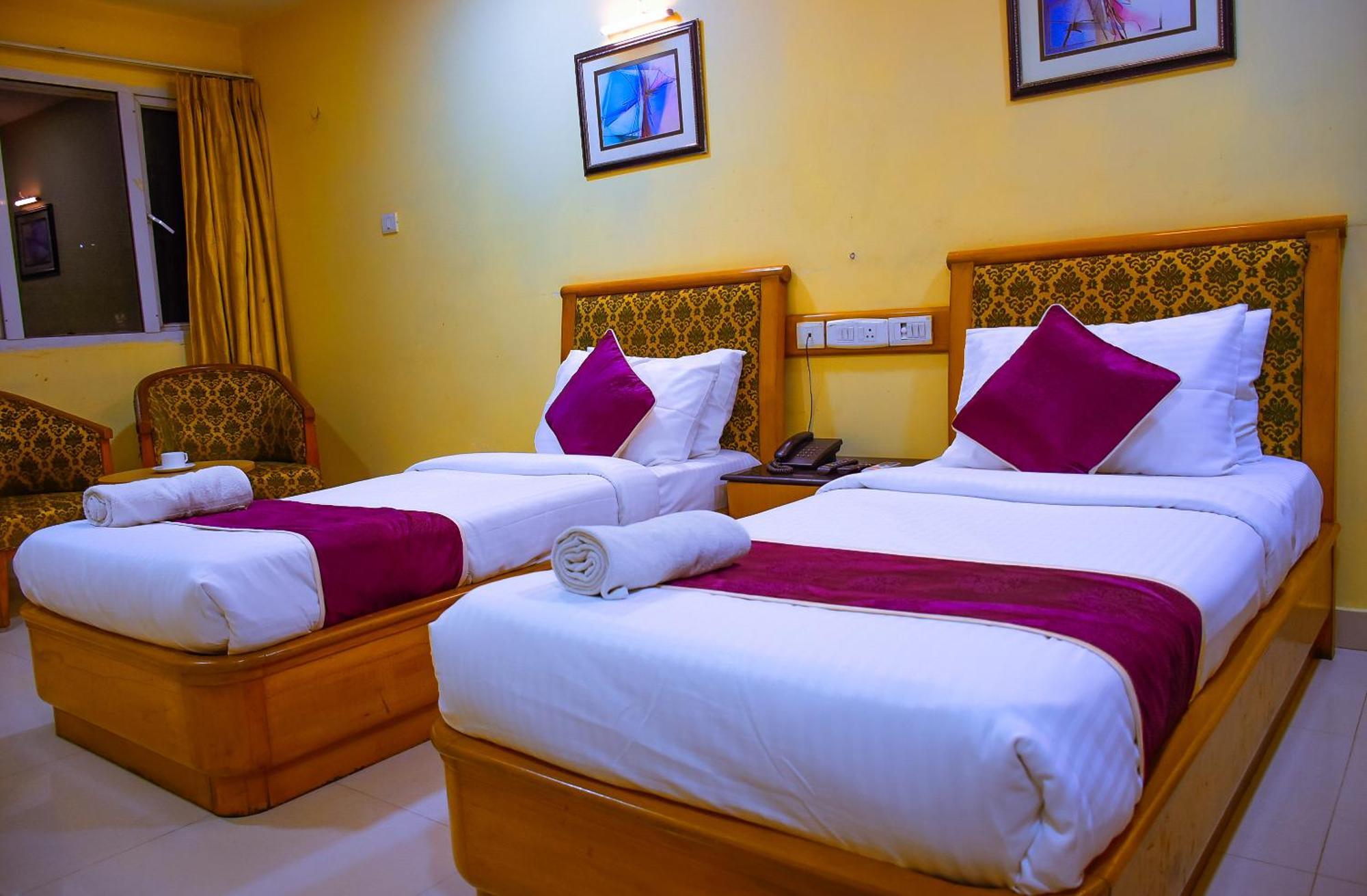 Naksha Tree Hotels - Mogappair Chennai Exterior foto
